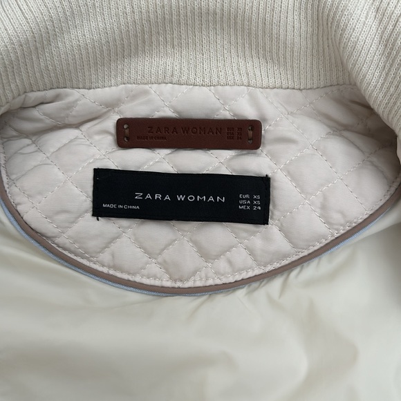 NWOT ZARA VEST OFF WHITE IVORY XS - Picture 2 of 7